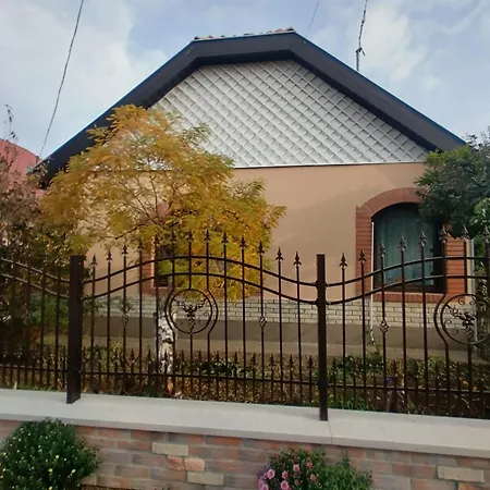 Bundik Vendeghaz Berettyóújfalu